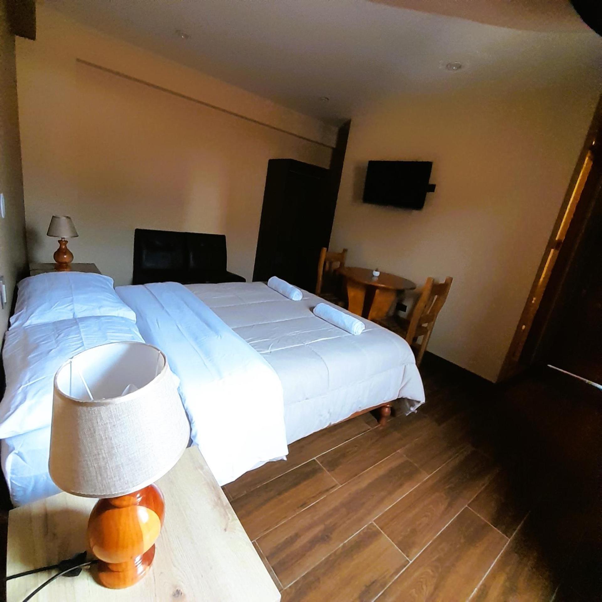 Laguna House Huaraz  Luaran gambar